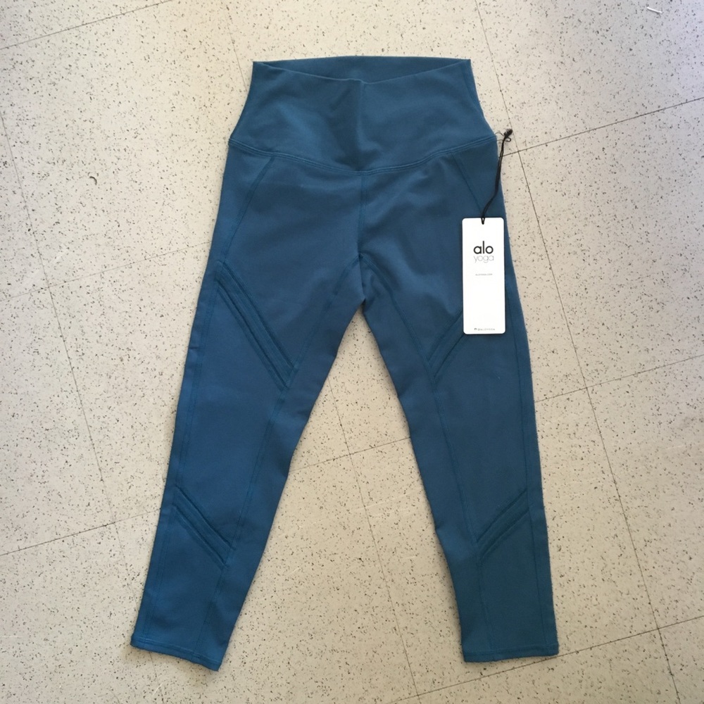 ALO Yoga High Waist Cosmic Capri